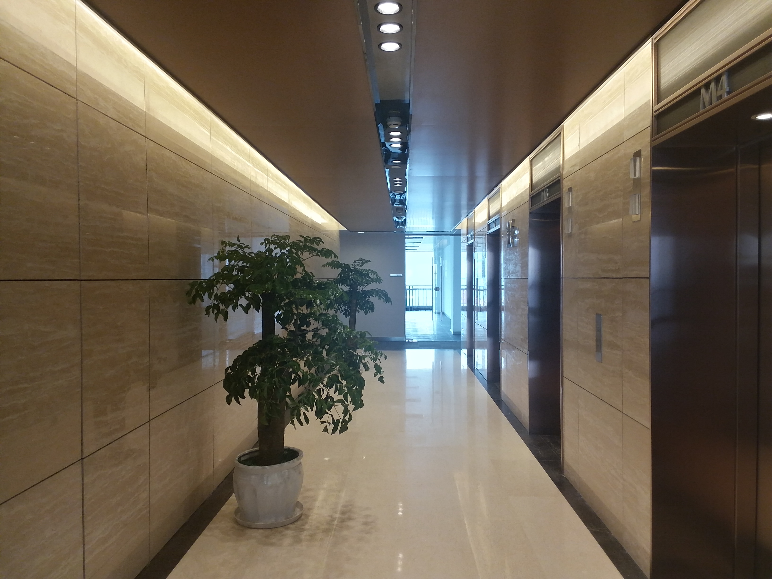 深圳中海闻华里：城市绿洲中的品质生活新选择