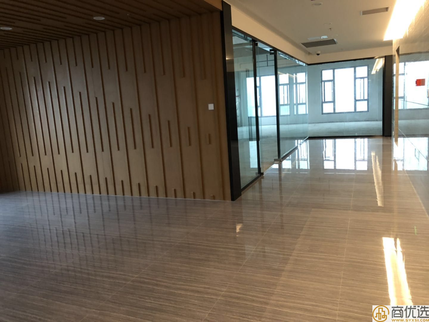 重庆融创欧麓花园城棠屿C区:城市绿洲中的理想家园