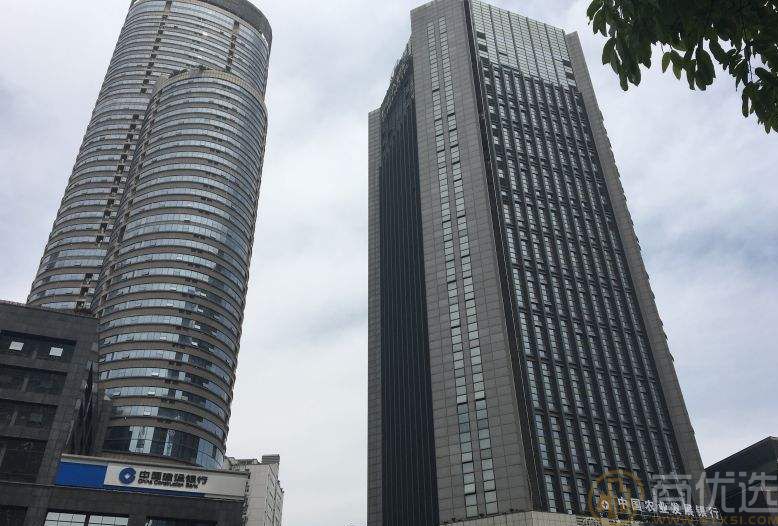 武汉华侨城欢乐天际——城市繁华与自然生活的完美交汇