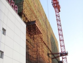 太原当代著MOMΛ，作为太原市新兴的高端住宅项目，凭借其优越的地段、完善的配套和现代化的设计理念，迅速成为购房者关注的焦点。该项目位于城市核心区域，周边交通便利，生活配套齐全，是追求高品质生活的理想选择。