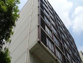 广州越华大厦位于广州市核心地段，是集高端住宅、商业配套与便利交通于一体的综合性楼盘，凭借其优越的地理位置和完善的配套设施，成为越来越多购房者关注的焦点。