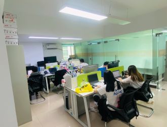 深圳东方公寓:城市中心的理想居所