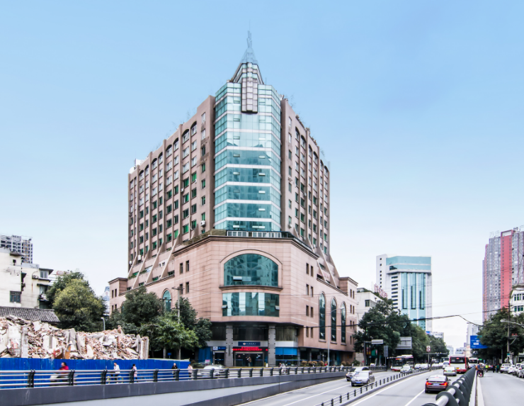 广州鹤翔路小区:城市绿洲中的理想居所